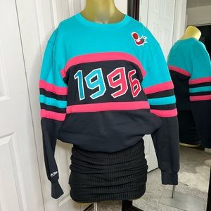 “Hardwood classics” Mitchell &ness pullover